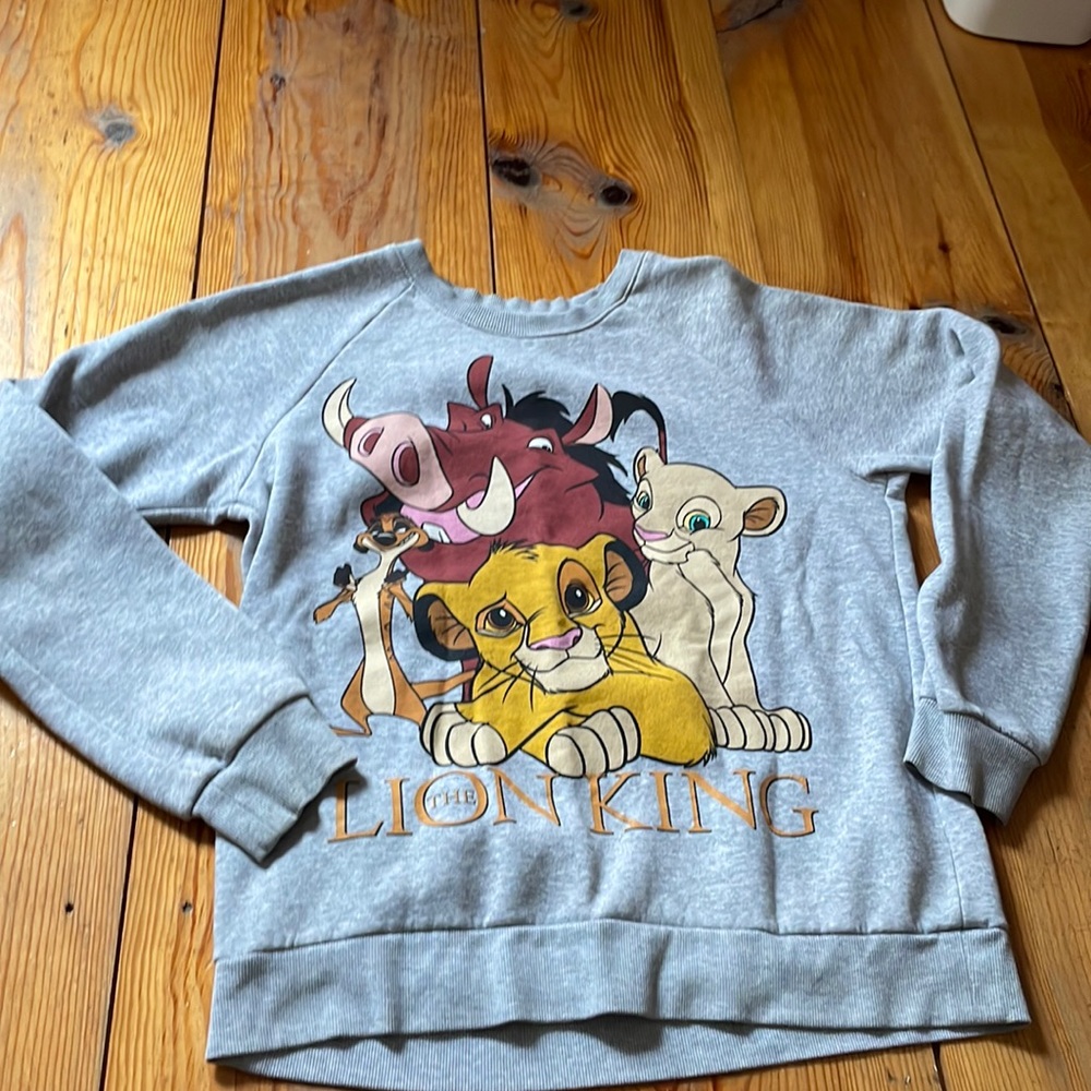 Women’s Small Lion King Crewneck